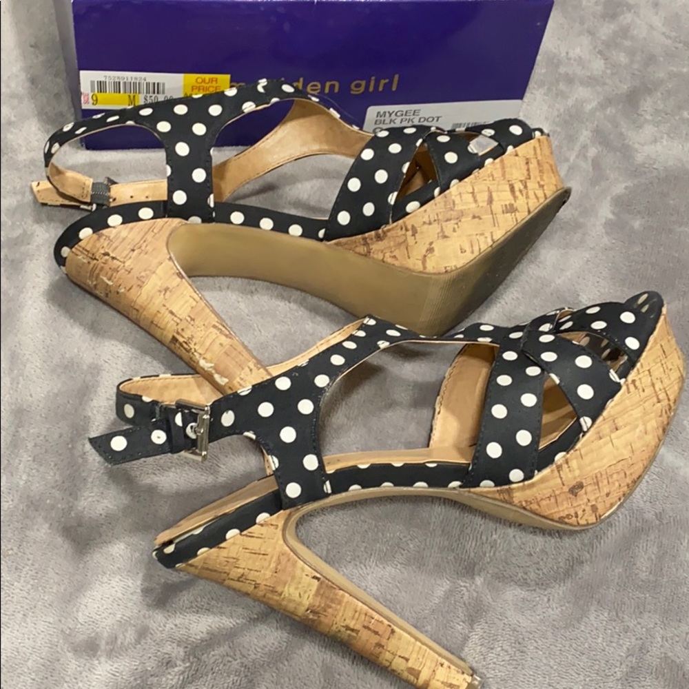 Madden Girl Black & White Polka Dot Heels Sz 9
